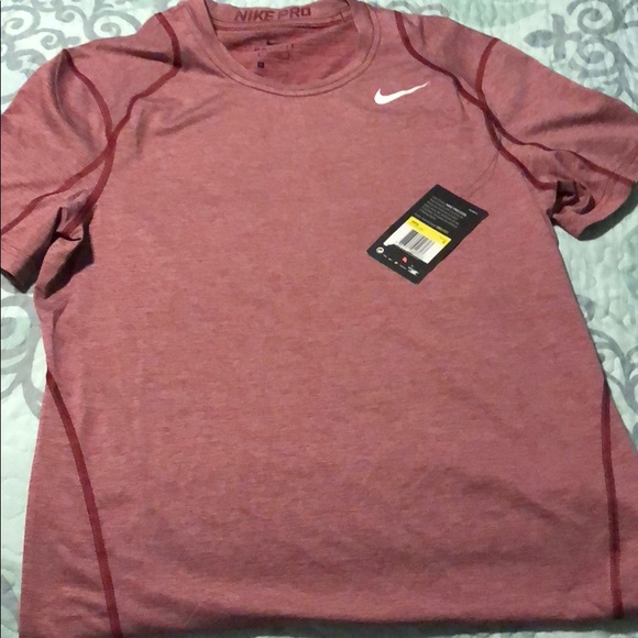 Nike Other - Nike pro top small